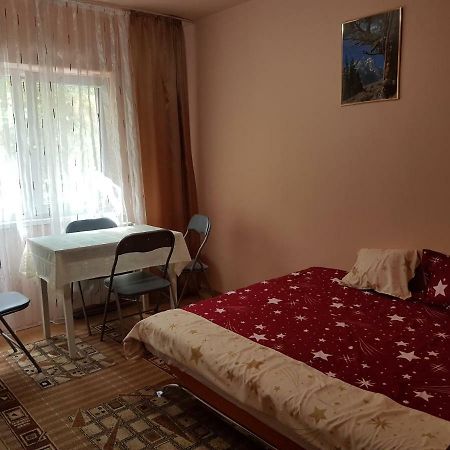 Apartament Aura Apartment Орадеа Екстериор снимка
