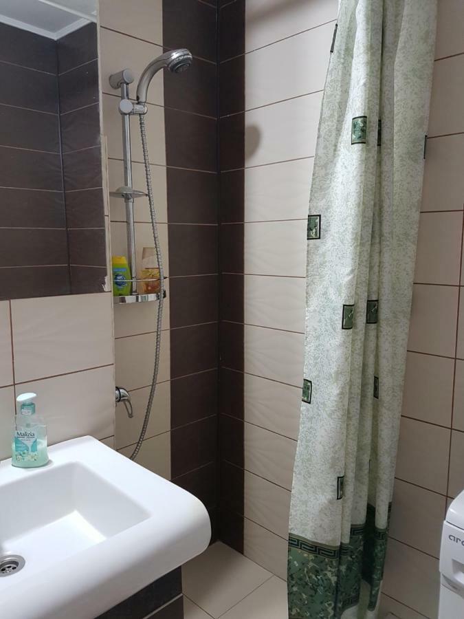 Apartament Aura Apartment Орадеа Екстериор снимка